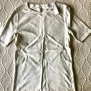 SOLD - Perfect Tee-Shirt small in heather grey